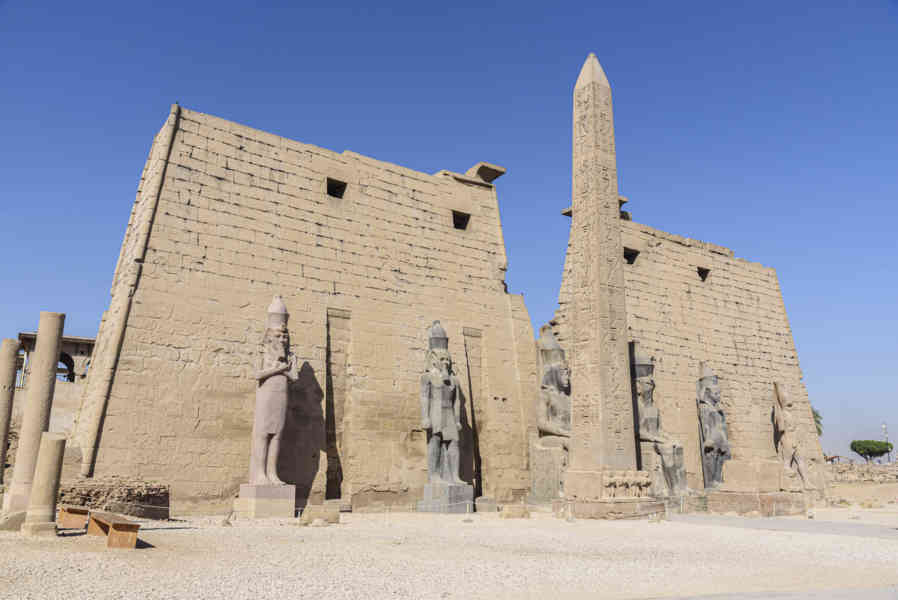 Egipto 087 - Luxor - Templo de Luxor.jpg